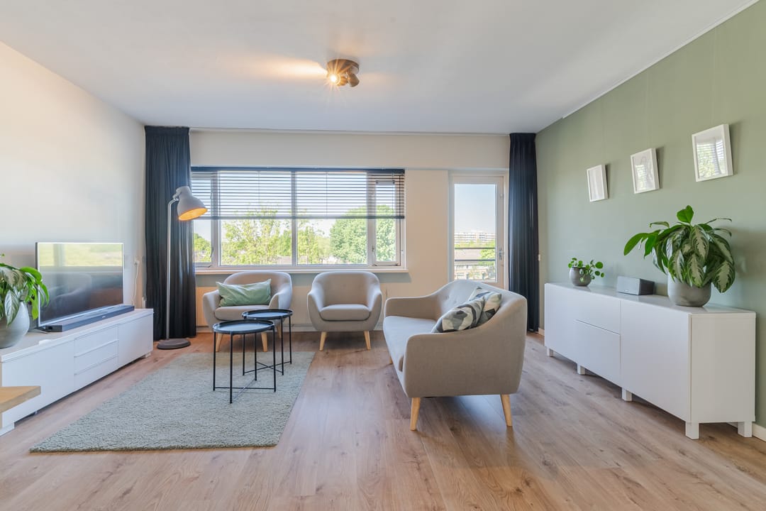 Foto 17 van Nederlandplein 13