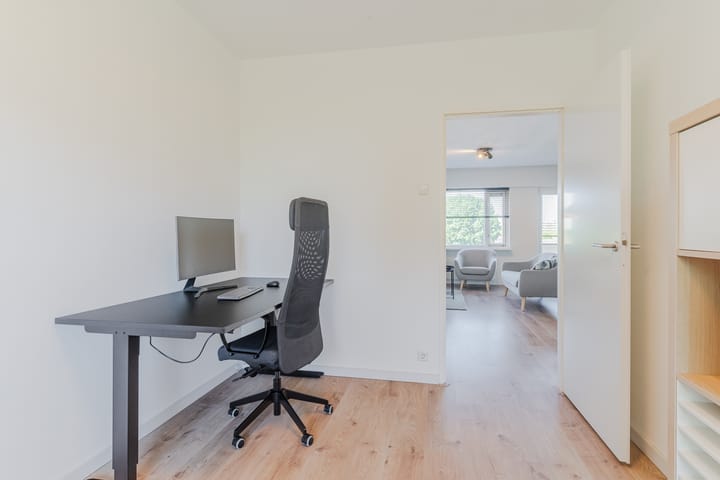 Foto 24 van Nederlandplein 13