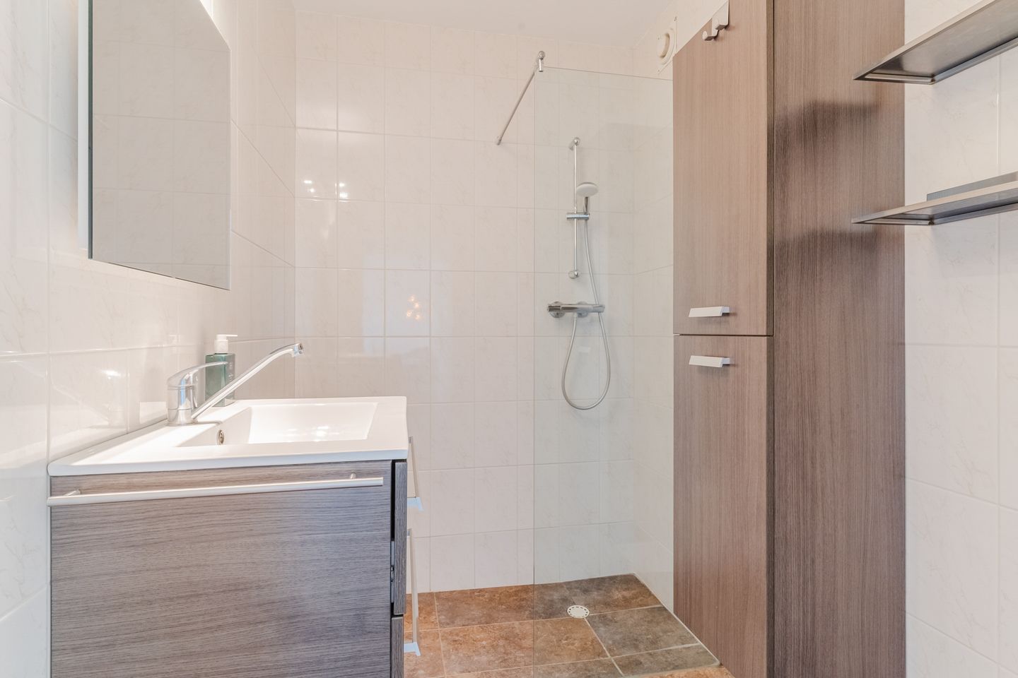 Foto 25 van Nederlandplein 13