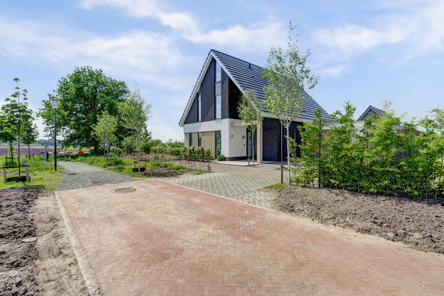 Photo 4 of Roggeveld 17