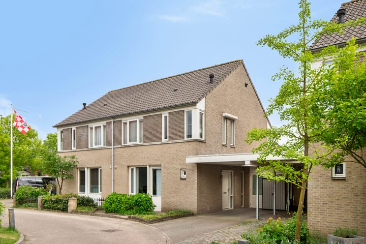 Foto 1 van Den Bogerd 36