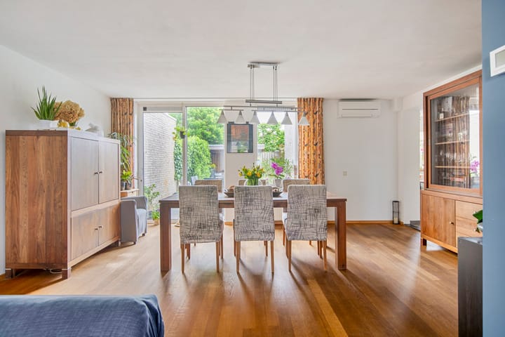 Foto 10 van Den Bogerd 36