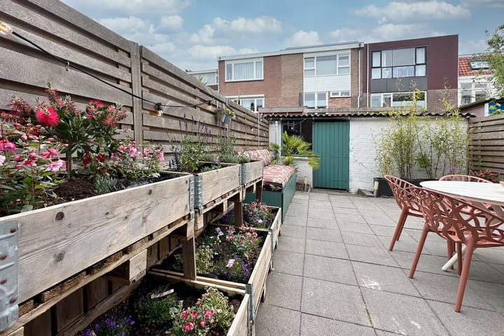 Photo 7 of Herman Modedstraat 27