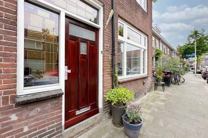 Photo 24 of Herman Modedstraat 27
