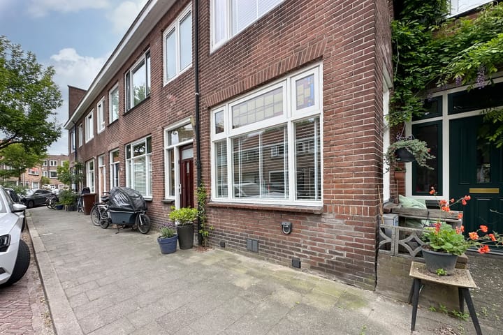 Photo 25 of Herman Modedstraat 27