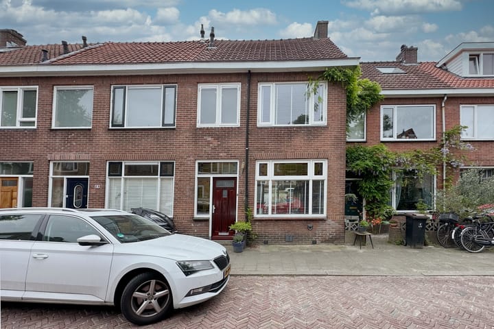 Photo 26 of Herman Modedstraat 27