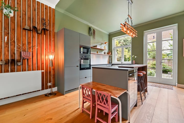 Foto 10 van 2e De Riemerstraat 93