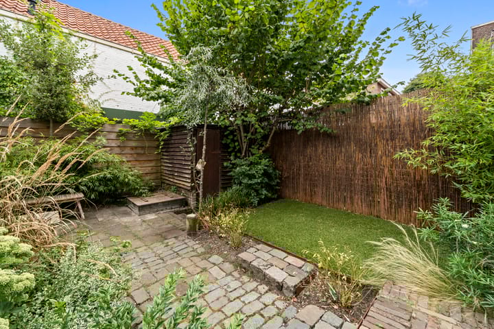 Foto 19 van 2e De Riemerstraat 93