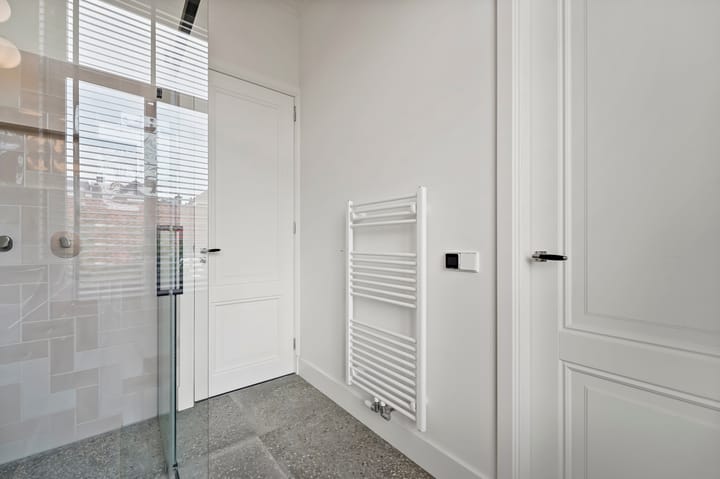 Foto 30 van 2e De Riemerstraat 93