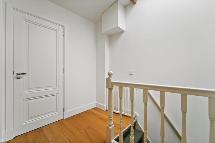 Foto 42 van 2e De Riemerstraat 93