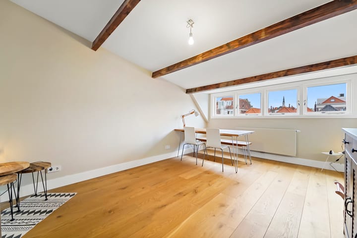 Foto 45 van 2e De Riemerstraat 93