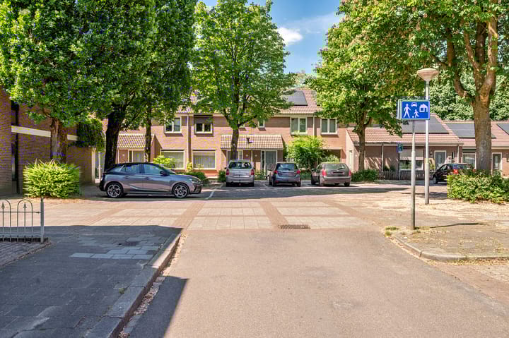 Foto 45 van Malherbestraat 6