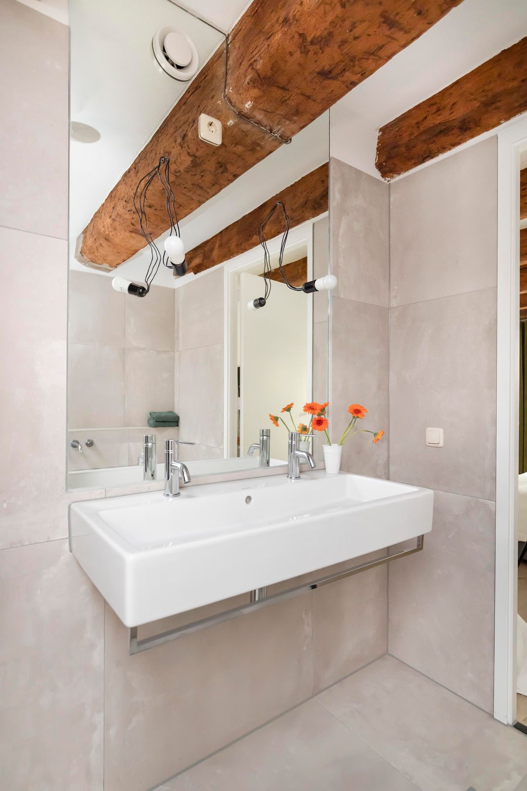 Foto 17 van Nieuwe Uilenburgerstraat 7-F