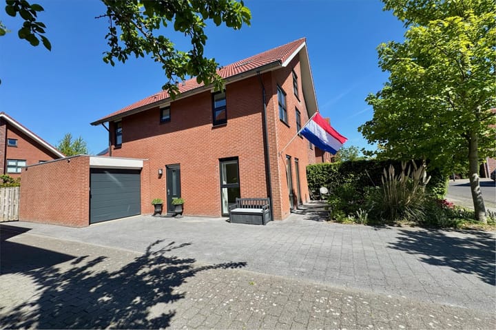 Foto 6 van Eppie Bultsmastraat 9