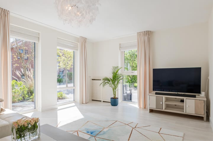 Foto 10 van Eppie Bultsmastraat 9