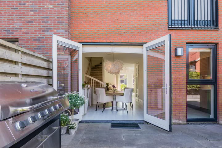 Foto 43 van Eppie Bultsmastraat 9