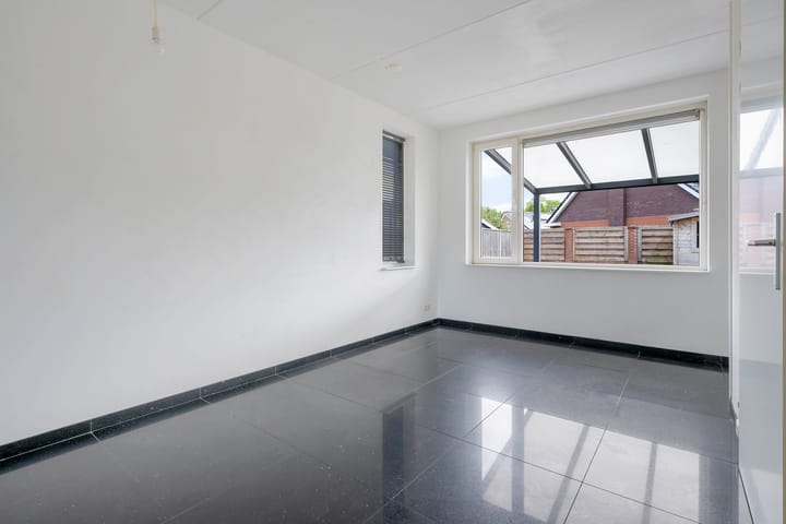 Foto 9 van Drostenstraat 28