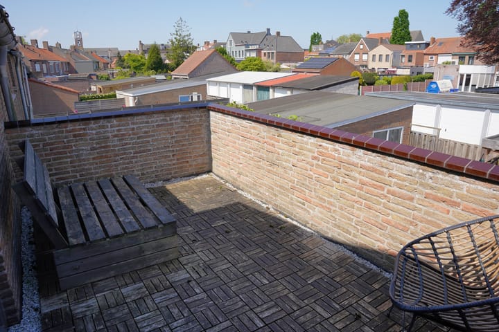 Foto 18 van Mr. J.E. Risseeuwstraat 15