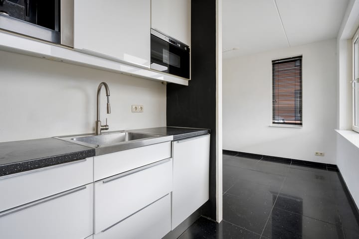 Foto 15 van Drostenstraat 28