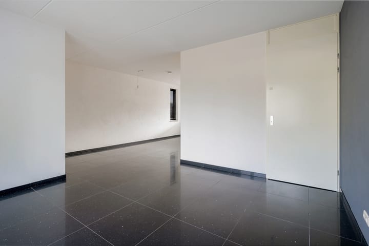 Foto 21 van Drostenstraat 28