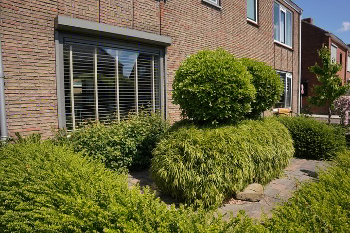 Foto 37 van Mr. J.E. Risseeuwstraat 15