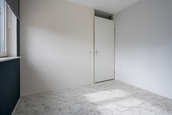 Foto 30 van Drostenstraat 28