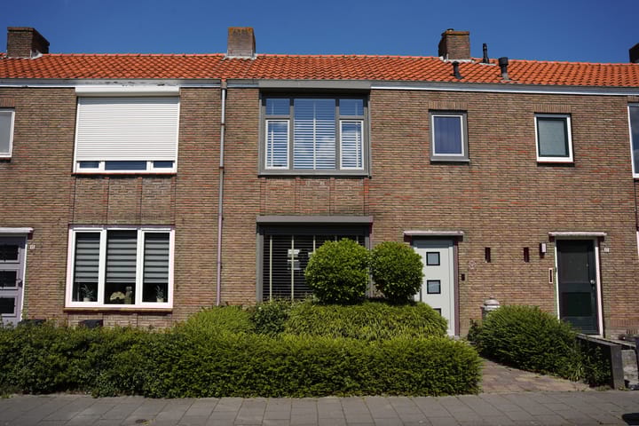 Foto 38 van Mr. J.E. Risseeuwstraat 15