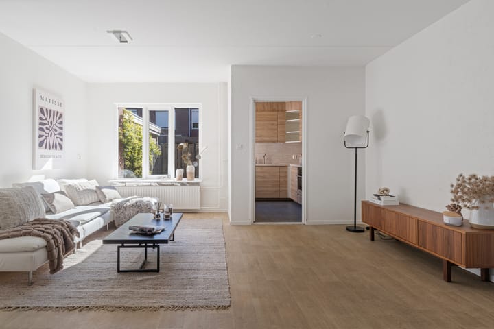 Foto 2 van Torenvalk 143-A