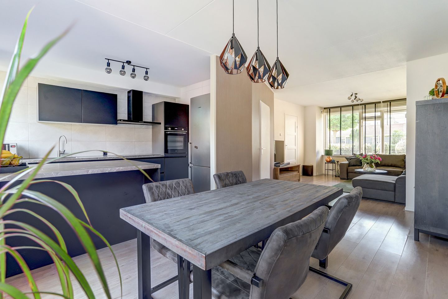 Foto 10 van Carl Maria von Weberstraat 17