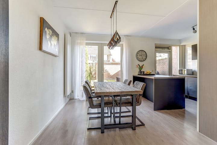 Foto 11 van Carl Maria von Weberstraat 17