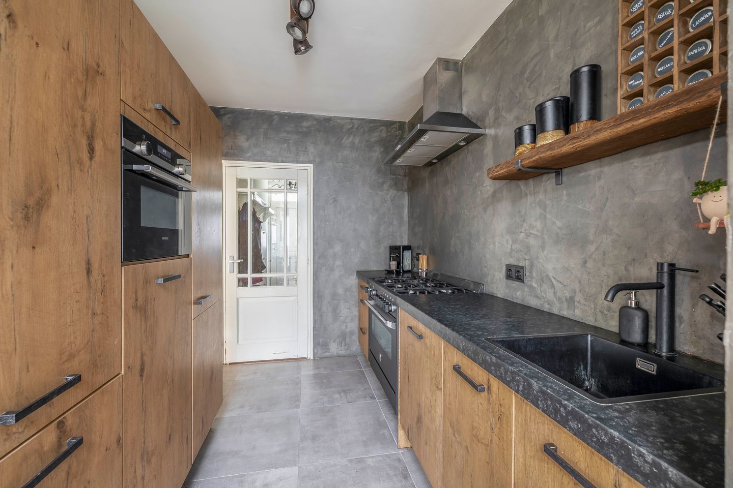 Photo 4 of Fuutstraat 12