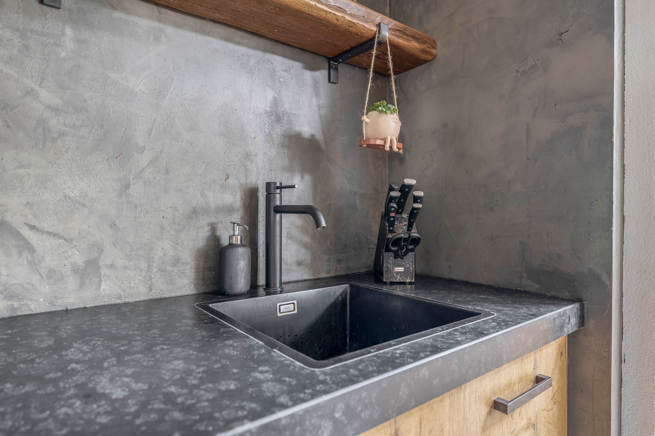 Photo 18 of Fuutstraat 12