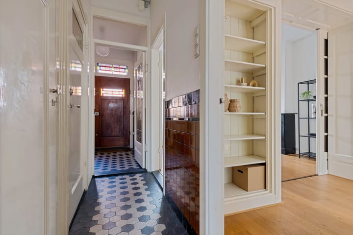 Foto 4 van Van Lidth de Jeudestraat 7