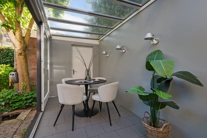 Foto 12 van Van Lidth de Jeudestraat 7