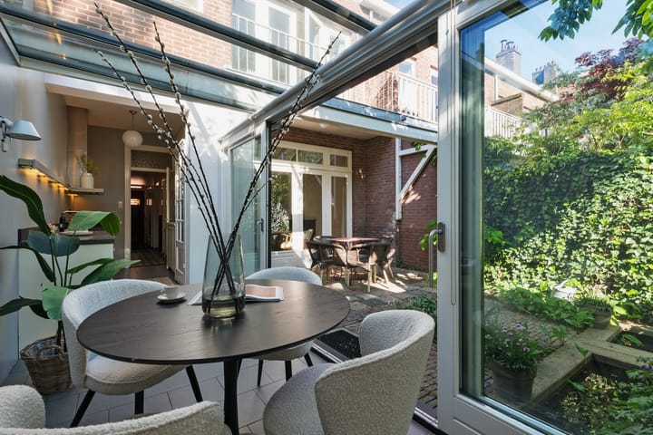 Foto 13 van Van Lidth de Jeudestraat 7