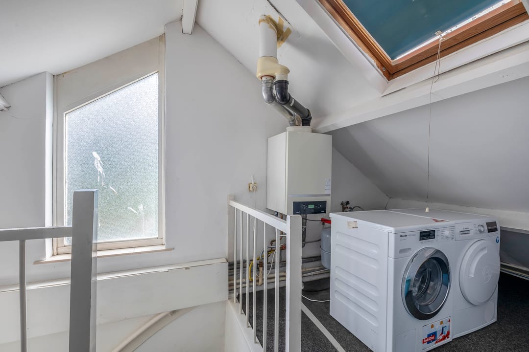 Photo 32 of Fuutstraat 12