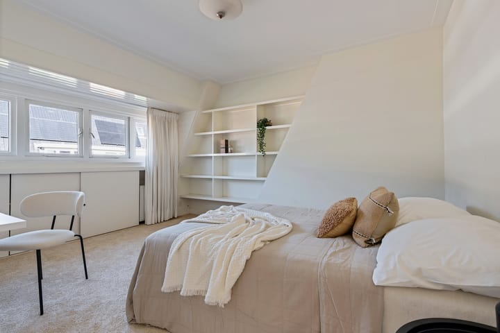 Foto 30 van Van Lidth de Jeudestraat 7