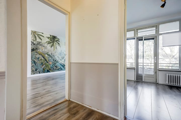 Foto 3 van Staringlaan 128