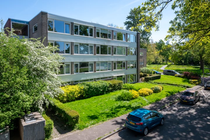 Photo 1 of Hildebrandlaan 13-A