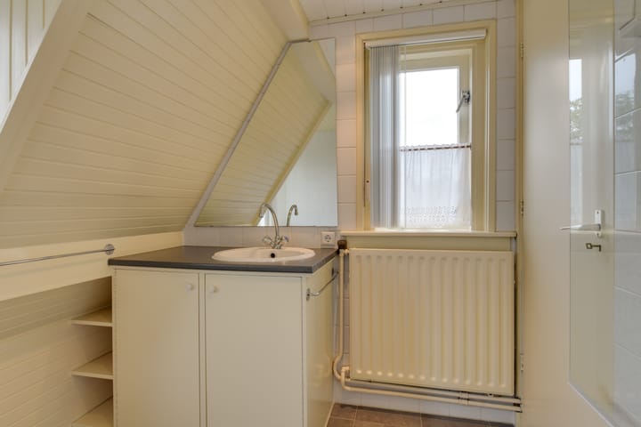 Foto 24 van Tuindorpweg 1