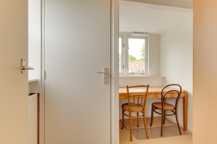 Foto 25 van Tuindorpweg 1