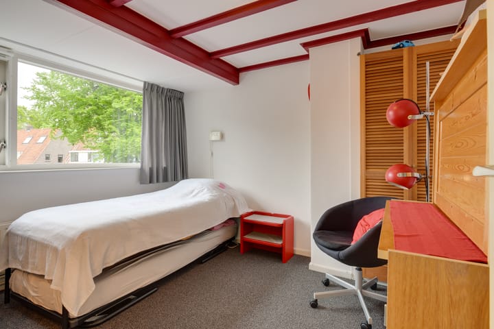 Foto 28 van Tuindorpweg 1