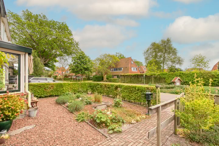 Foto 36 van Tuindorpweg 1