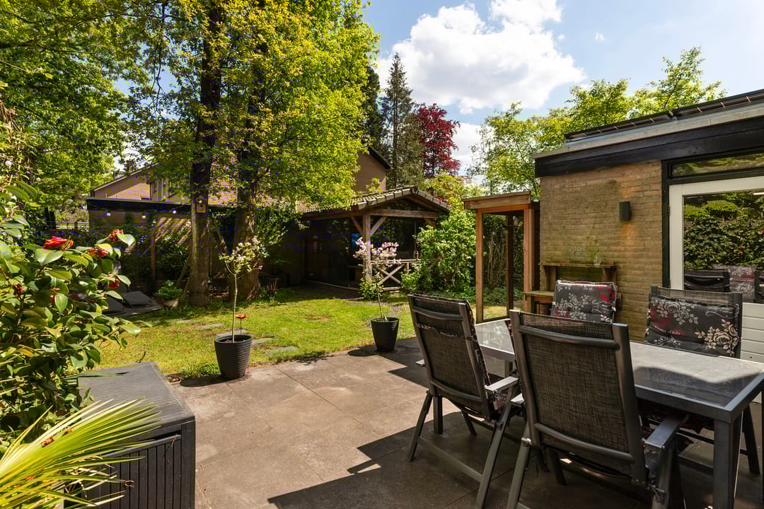 Foto 23 van Elzenoord 15