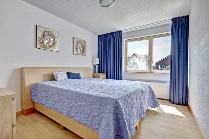 Foto 11 van Wethouder Bruensstraat 7