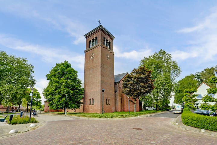 Foto 34 van Wethouder Bruensstraat 7