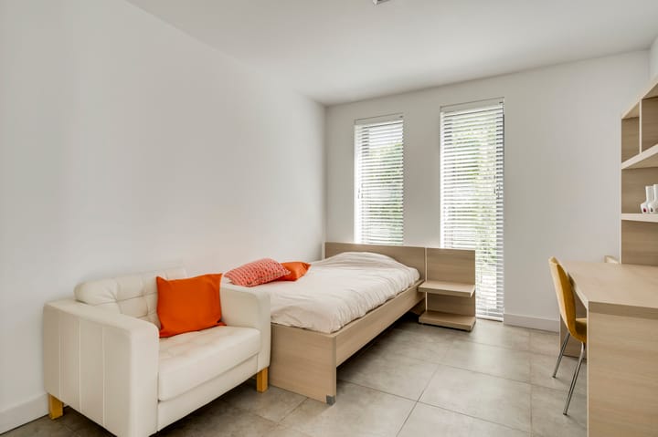 Photo 20 of Burgemeester Geurtslaan 36