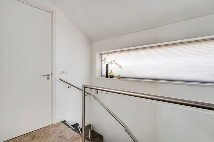 Photo 22 of Burgemeester Geurtslaan 36