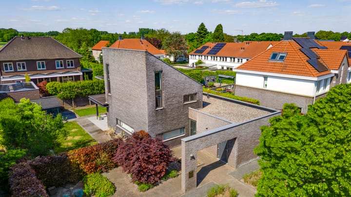 Photo 37 of Burgemeester Geurtslaan 36