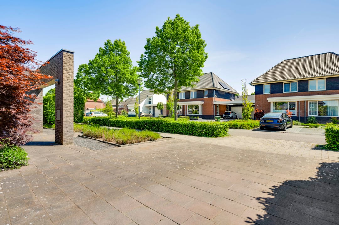 Photo 41 of Burgemeester Geurtslaan 36